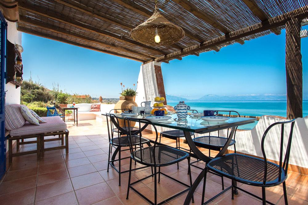 Villa mit Meerblick zu vermieten in Balestrate Terrasini