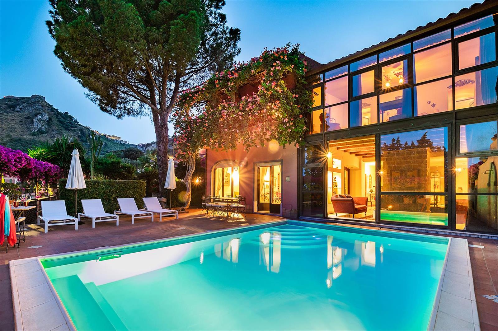 Exklusive Villa mit Pool in Taormina
