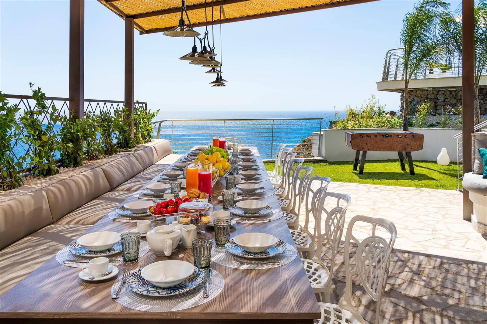 familie villa gruppe natur meereslage strandlage garten familienurlaub ferienhaus