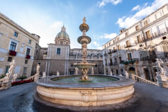 Villen mit Pool Region Palermo