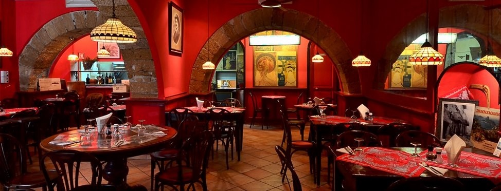 cefalu sizilien ferien guide sizilianische städte restaurant essen trinken
