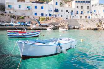 favignana levanzo marettimo sizilien ferien guide sizilianische ägadische egadische inseln meer hafen boote baden