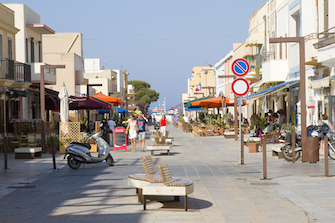 lampedusa sizilien ferien guide sizilianische inseln innenstadt infrastruktur 