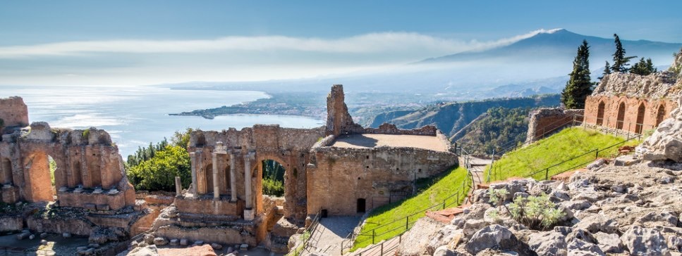 sizilien ferien information toarmina villa ferienhaus amphietheater griechisch meer panorama blick