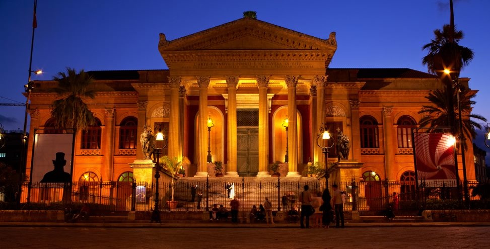 teatro massimo palermo sizilien ferien guide sizilianische städte sehenswürdigkeiten altstadt ferienwohnung