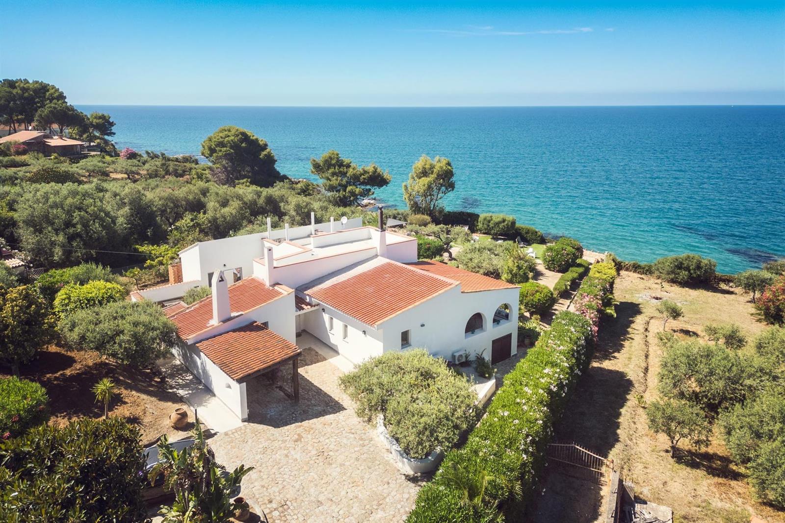 Villa Elisir, Cefalu