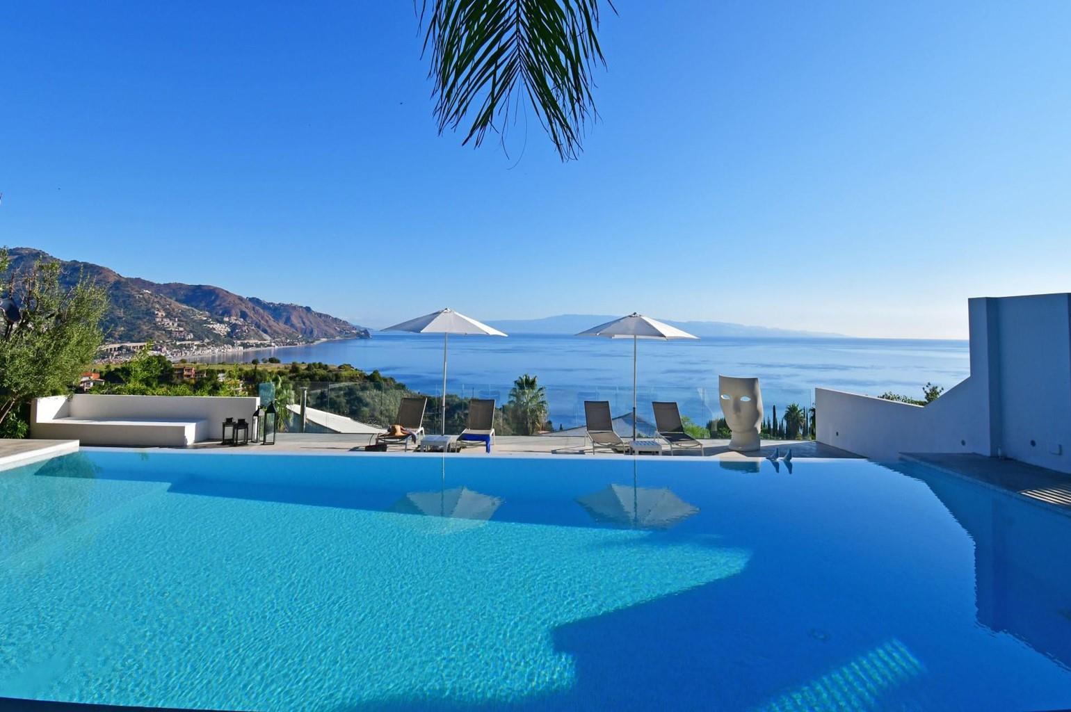Taormina Luxusvillen mit Pool 