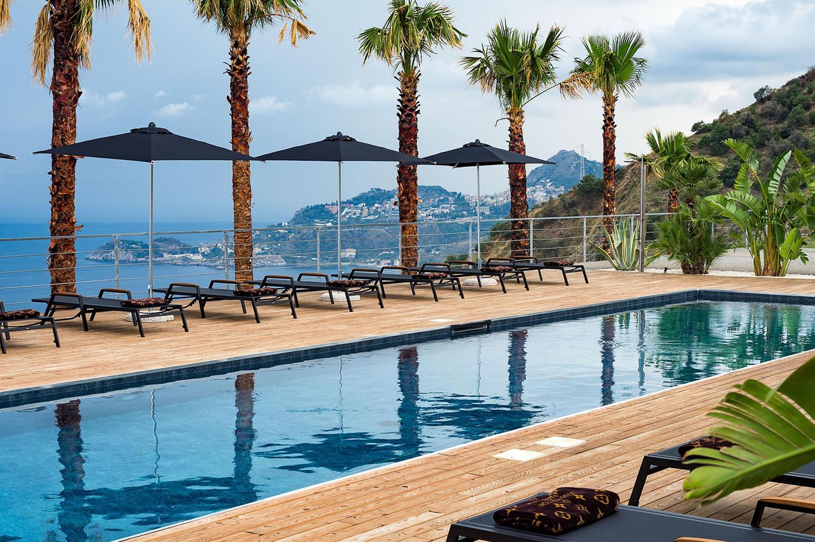 Taormina Luxusvillen mit Pool 